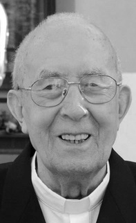 ks. Julian Skowroński